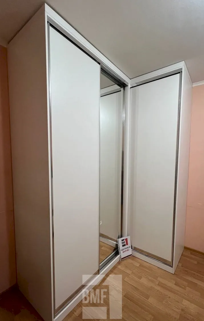 Шкаф купе угловой № 29269953 